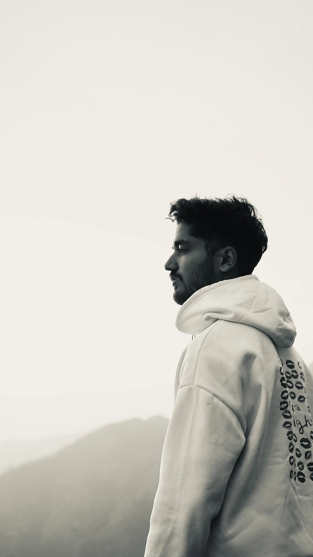 Post 5 by 𝙮𝙖𝙨𝙝 • 𝙢𝙞𝙣𝙞𝙫𝙡𝙤𝙜 🕊️ on Instagram (video)