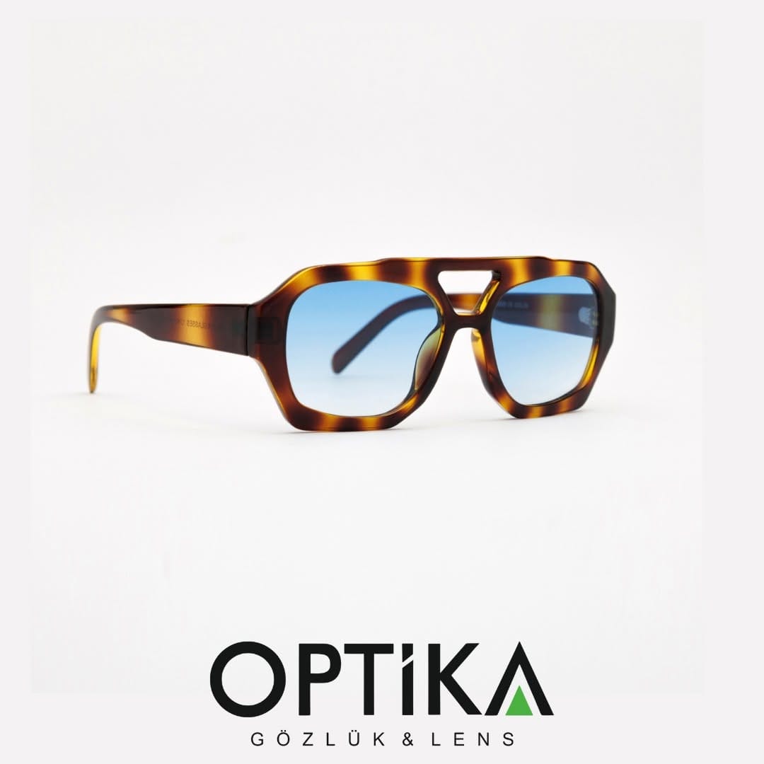 Post 9 by O P T I K Λ on Instagram (image)