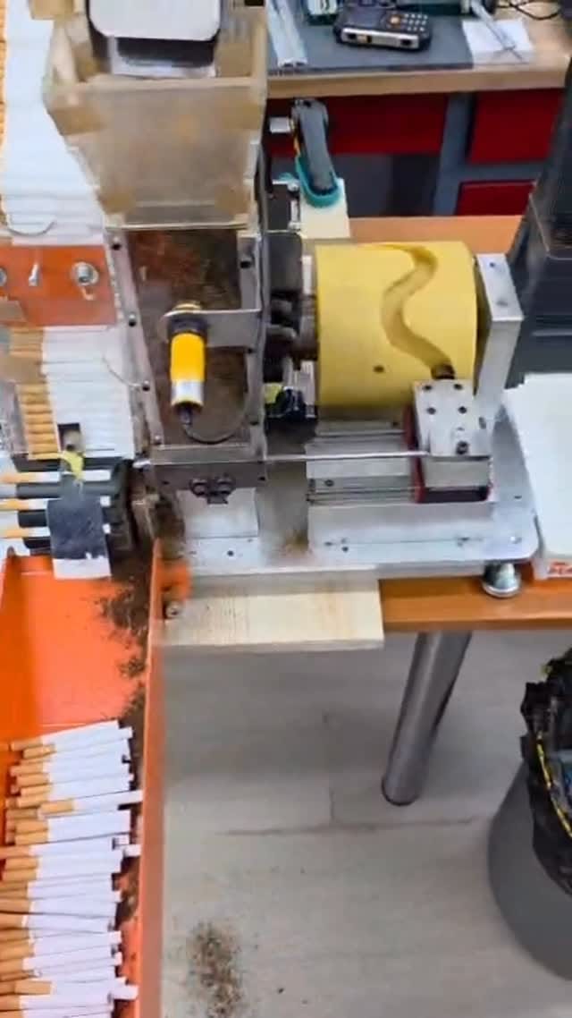 Post 1 by Laboom Makina on Instagram (video)