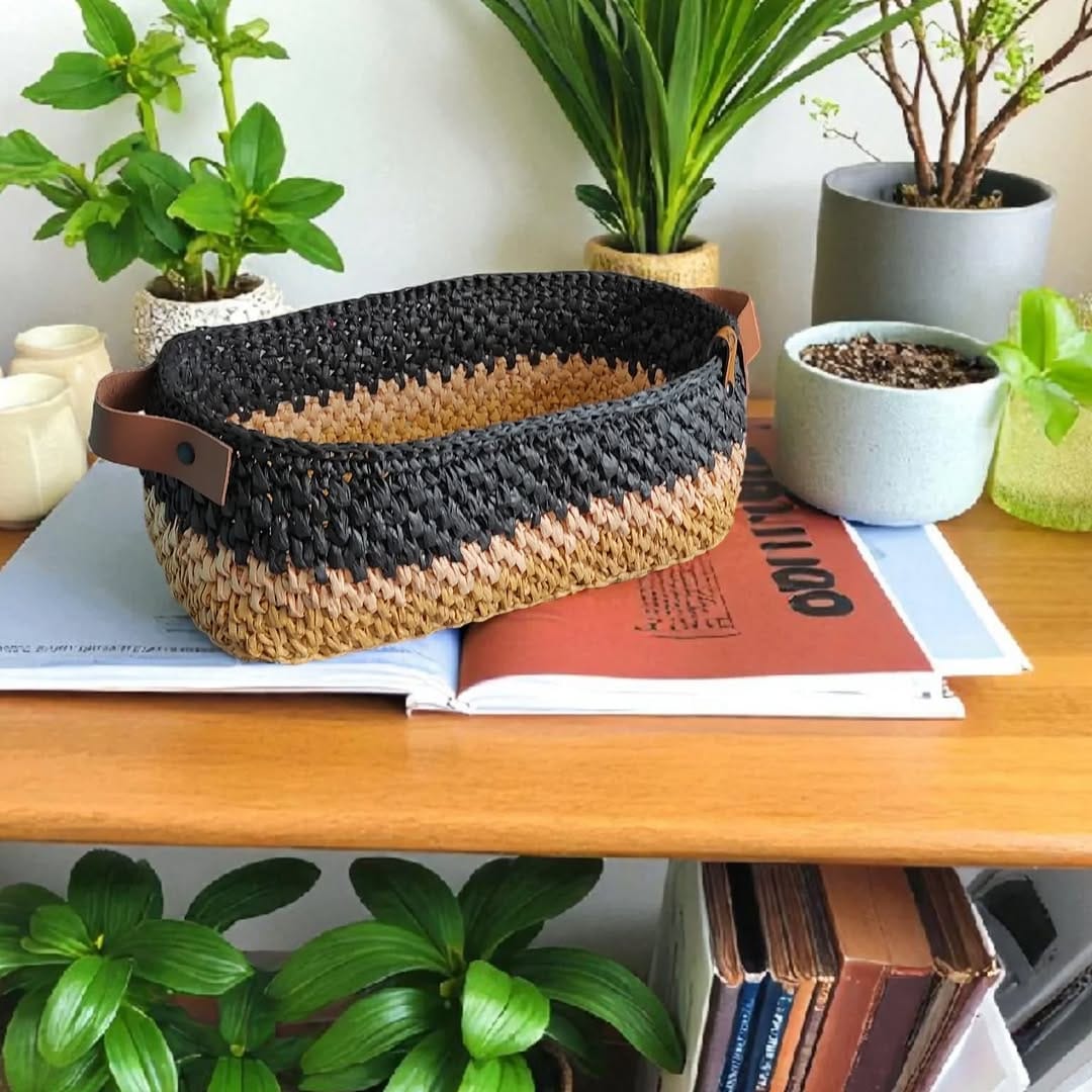 Post 8 by Apple Crochet Yarns on Instagram (carousel)