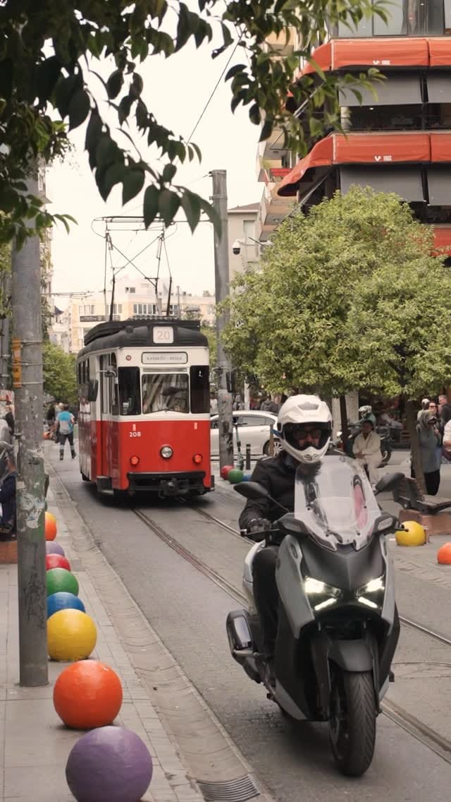 Post 7 by Onur Çakı / Nekipedia on Instagram (video)