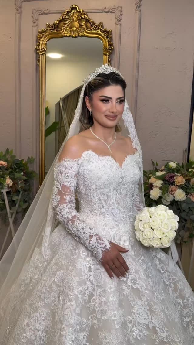 Post 3 by Nidua Gelinlik Konya on Instagram (video)