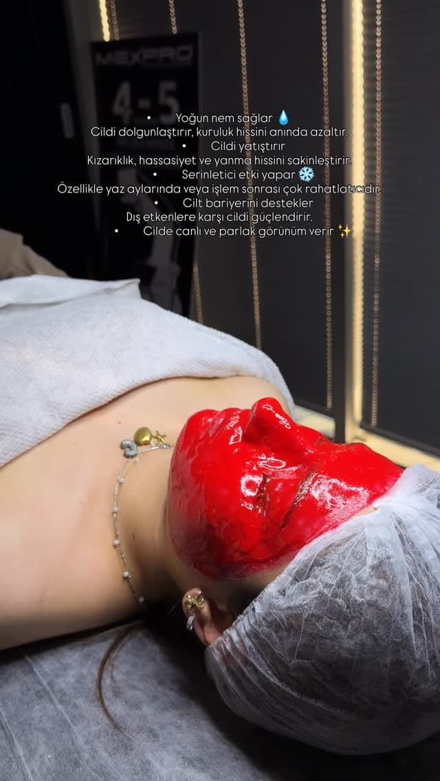 Post 3 by Nisa Nur Sarıtaş on Instagram (video)