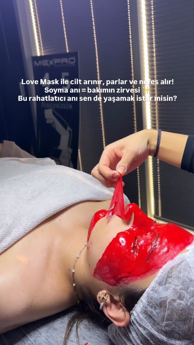 Post 1 by Nisa Nur Sarıtaş on Instagram (video)