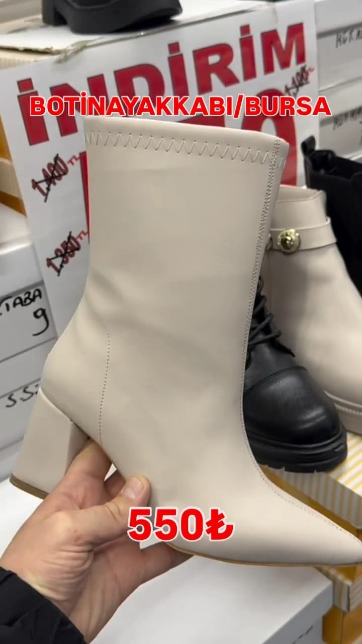 Post 8 by Botin ayakkabı official on Instagram (video)