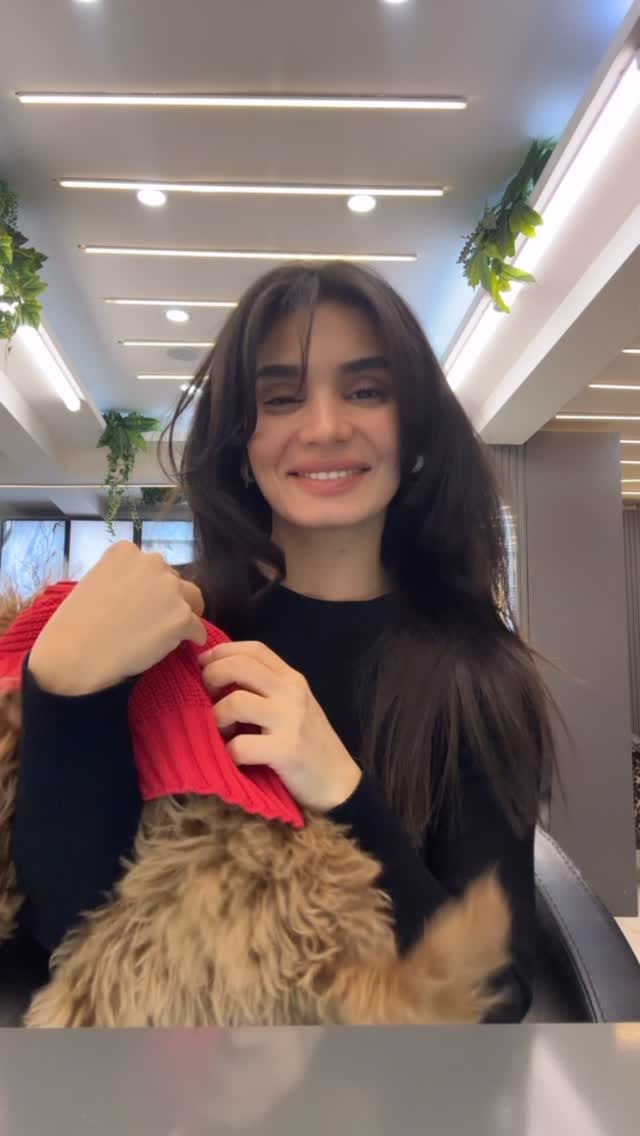 Post 6 by Hi! I 𝗘𝗠𝗘𝗟 on Instagram (video)