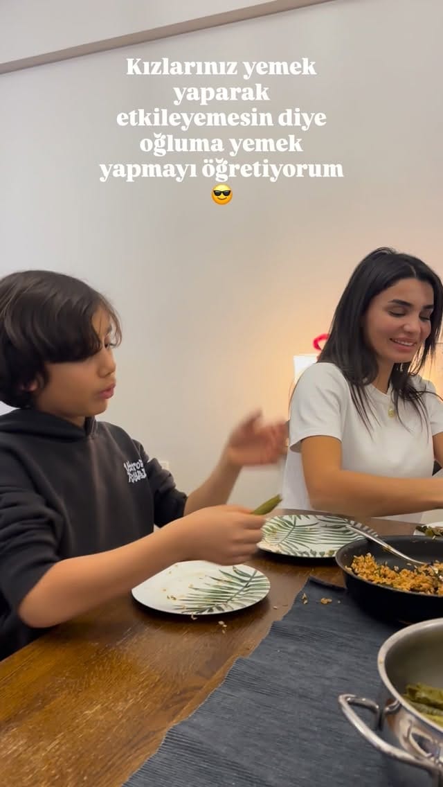 Post 7 by Hi! I 𝗘𝗠𝗘𝗟 on Instagram (video)