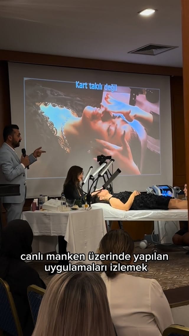 Post 7 by Aynur Kaya Beauty Center on Instagram (video)