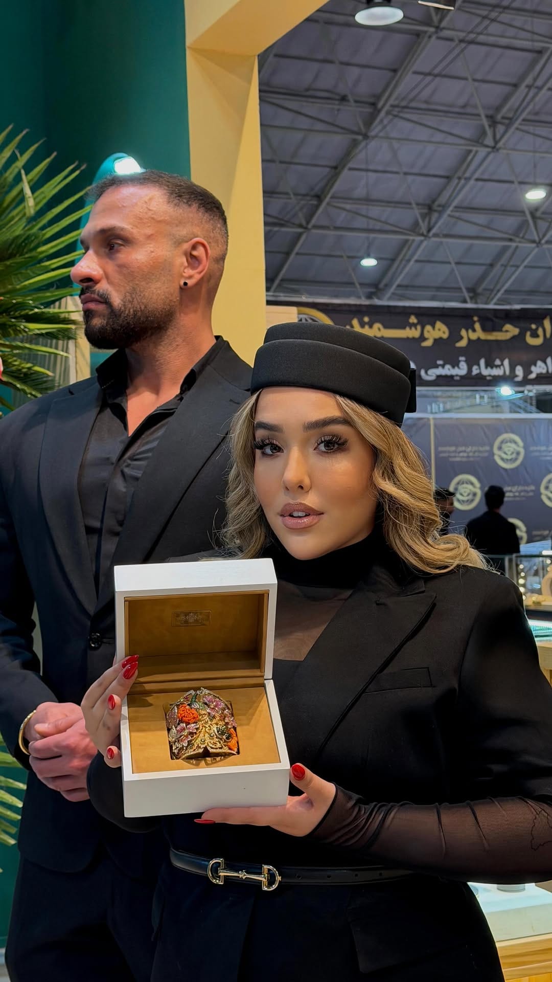Post 7 by Su Baher on Instagram (video)