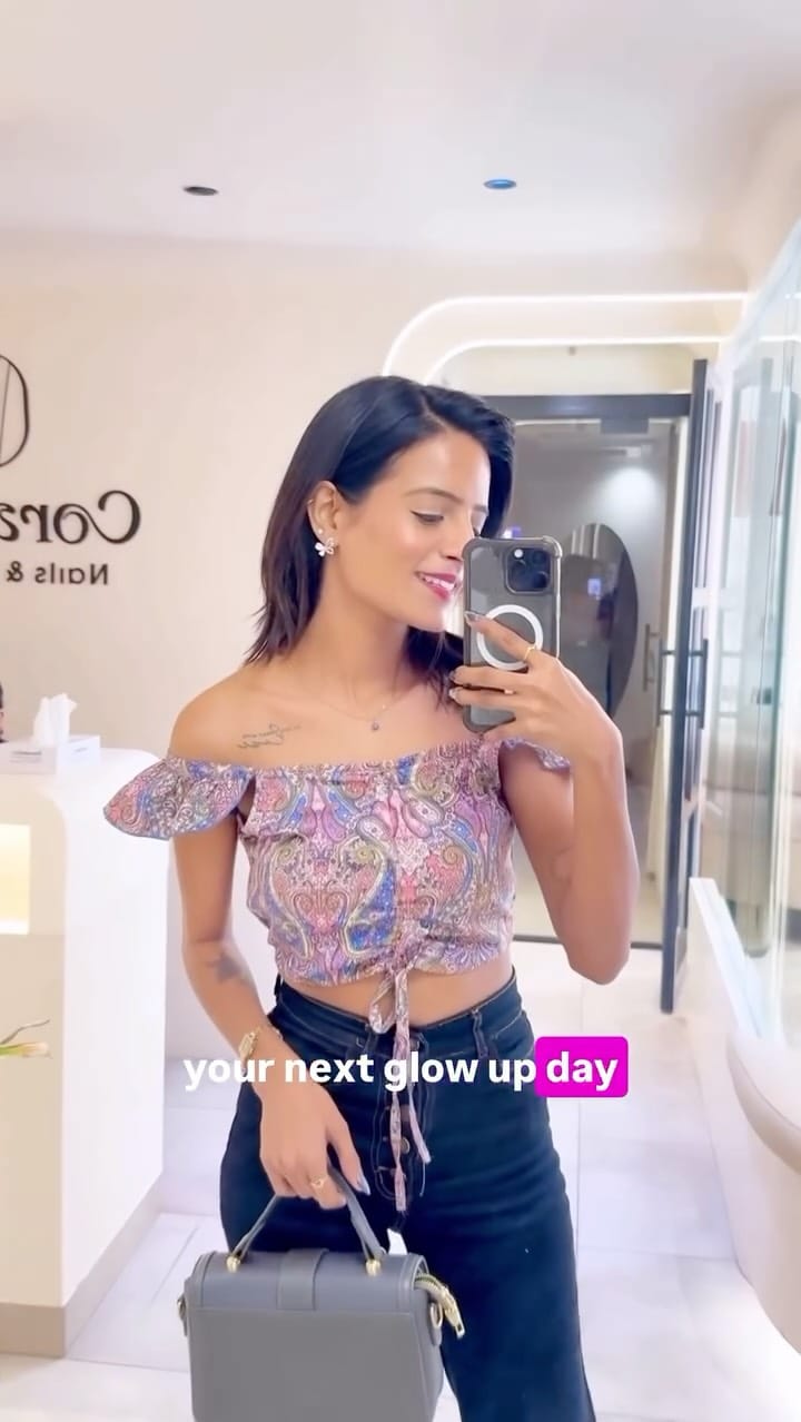 Post 2 by Livingtheshades| Muskan Bothra on Instagram (video)