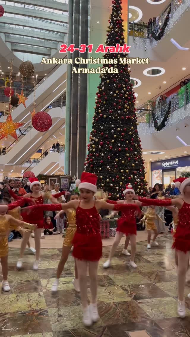 Post 4 by 𝙱𝚎𝚢𝚣𝚊 𝙶𝚞̈𝚗𝚎𝚢 ♡ on Instagram (video)