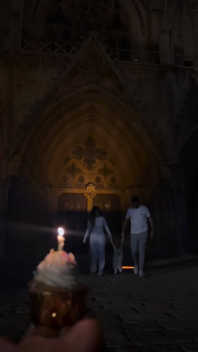 Post 6 by Senem on Instagram (video)