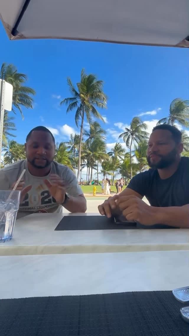 Post 4 by D. Chap on Instagram (video)