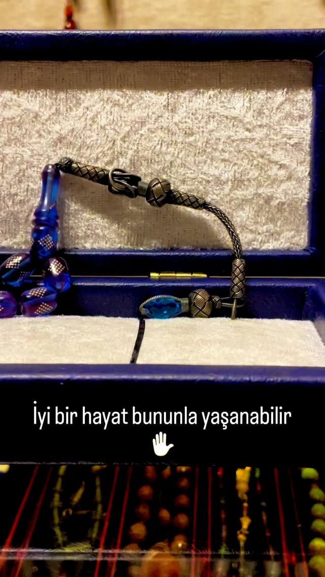 Post 8 by alisaritesbih(kapalı) on Instagram (video)