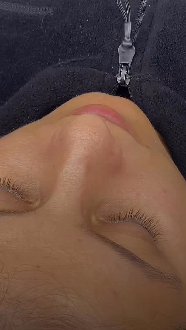 Post 9 by Berfin Kala Beauty on Instagram (video)
