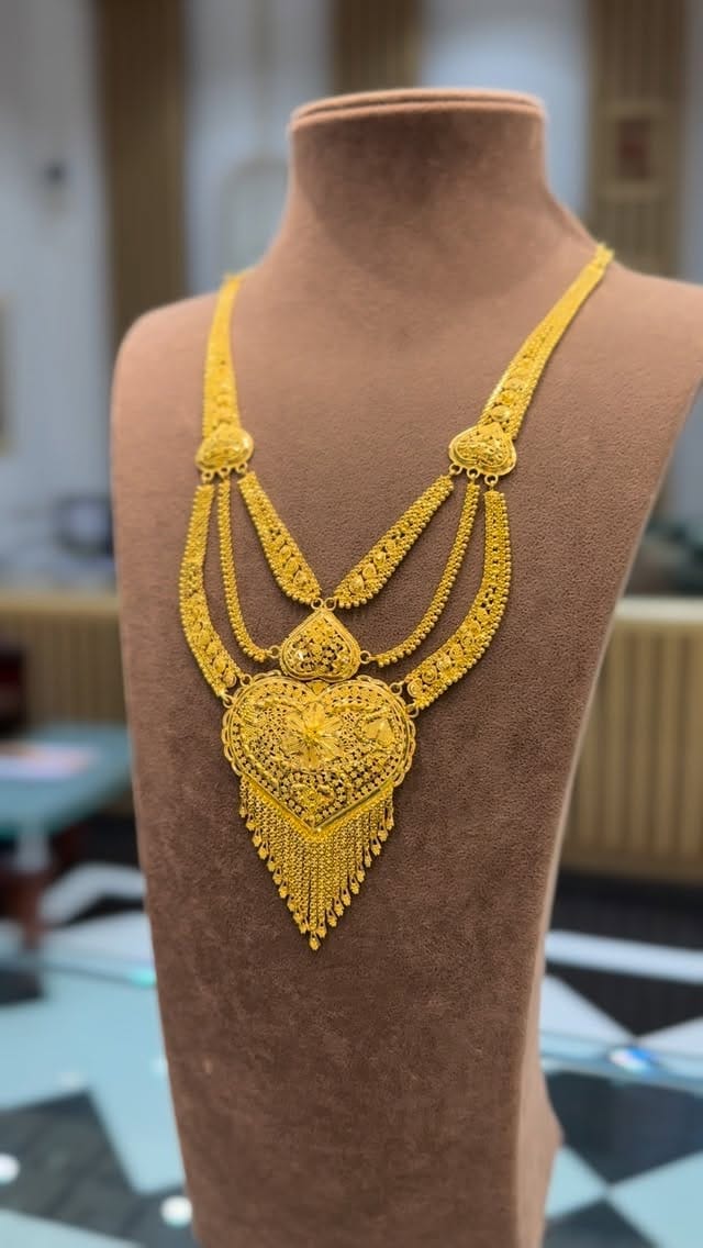 Post 3 by 𝐁𝐄𝐑𝐊 𝐆𝐎𝐋𝐃® on Instagram (video)