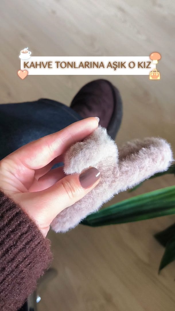 Post 10 by nailwithart on Instagram (video)