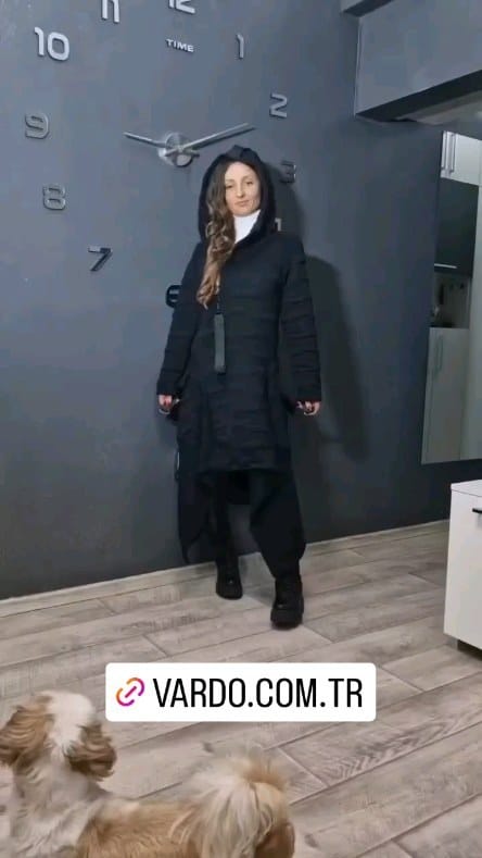 Post 8 by Vardo USA Fashion on Instagram (video)
