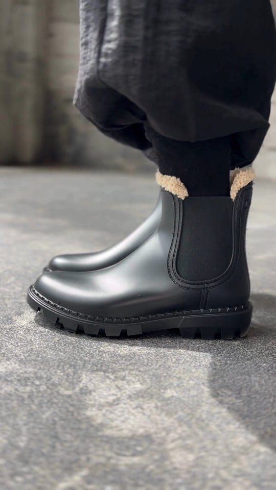 Post 9 by Brand City on Instagram (video)