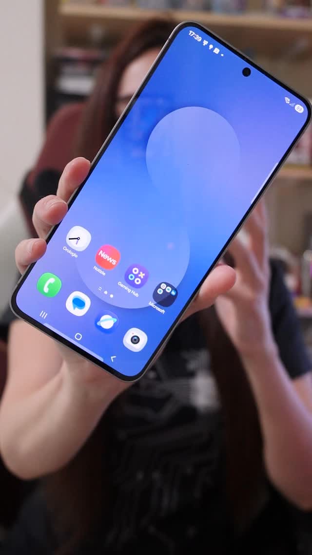 Post 5 by TechDuo on Instagram (video)