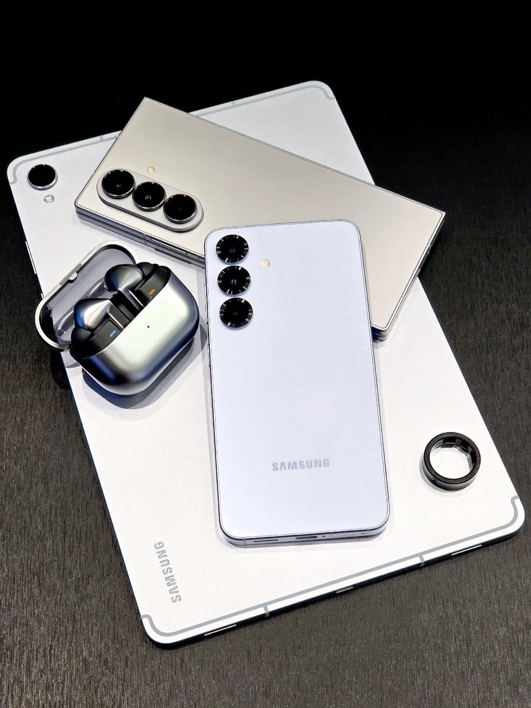 Post 5 by Samsung Store™ | Premium Reseller on Instagram (image)