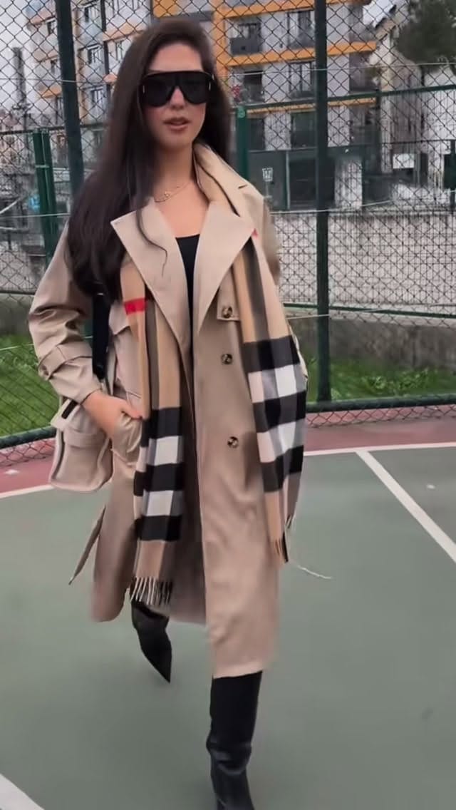 Post 7 by Béjaoui Melek on Instagram (video)