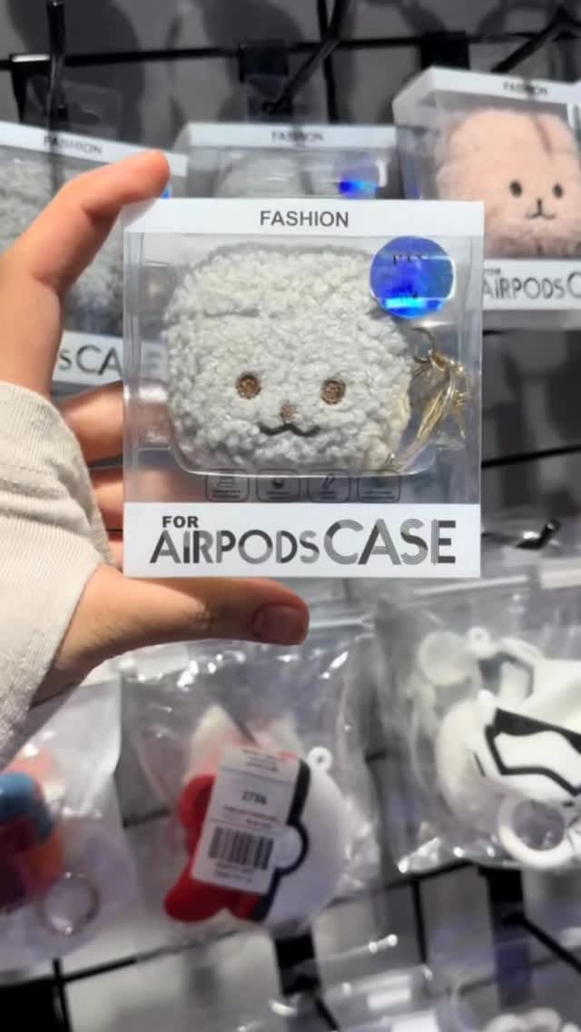 Post 1 by GG Cover Store on Instagram (video)