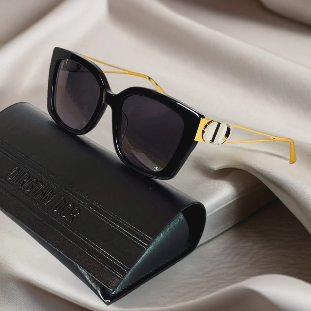 Post 8 by Park Optik on Instagram (image)