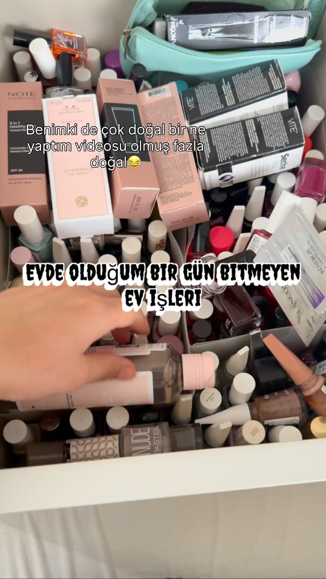 Post 2 by Öyküm  Sarvan on Instagram (video)