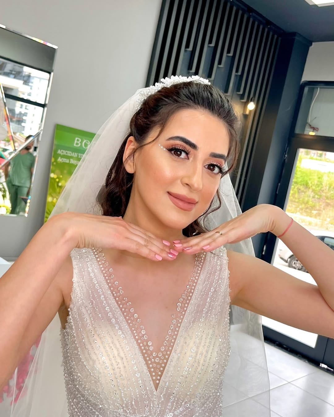 Post 10 by Hatice Öztürk on Instagram (image)