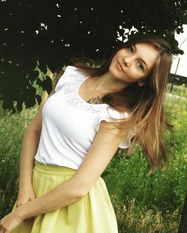 Post 3 by Diana Disova on Instagram (carousel)