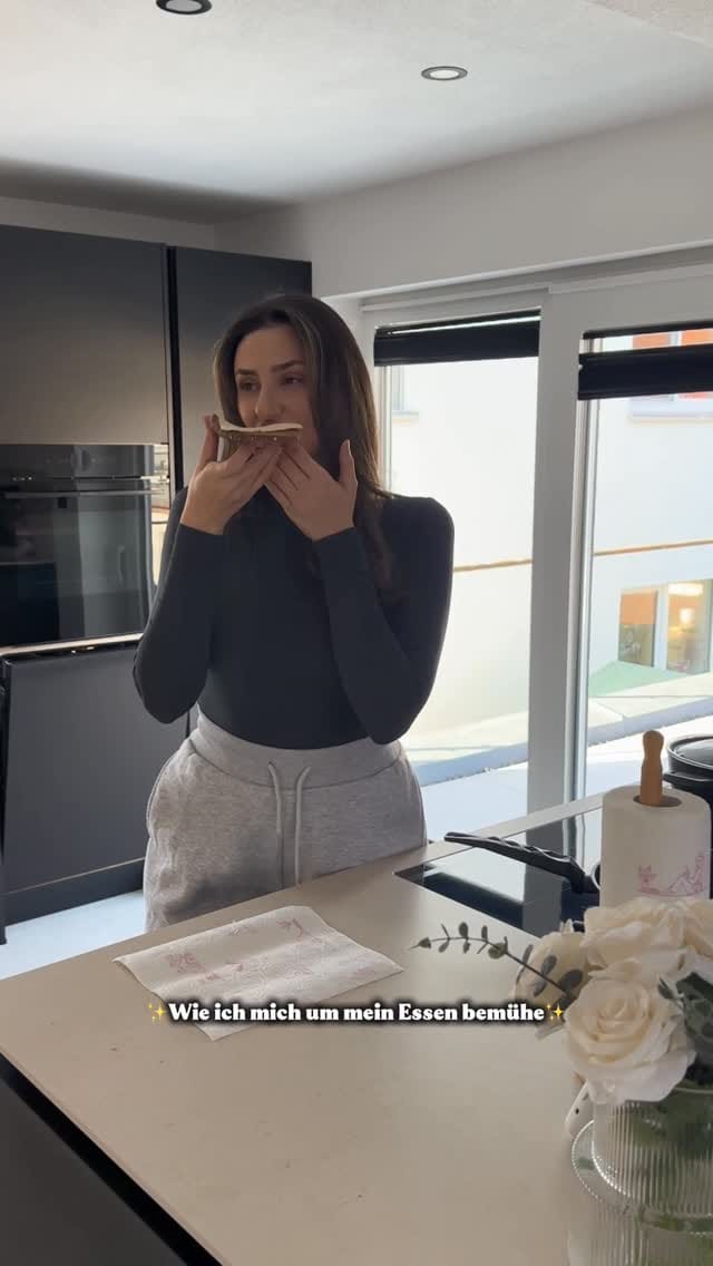 Post 4 by 𝐒𝐄𝐇𝐄𝐑 ➰ 𝐅𝐀𝐓𝐈𝐇 on Instagram (video)