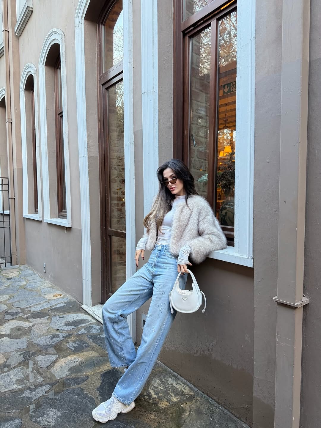 Post 5 by Özge Atalay on Instagram (carousel)