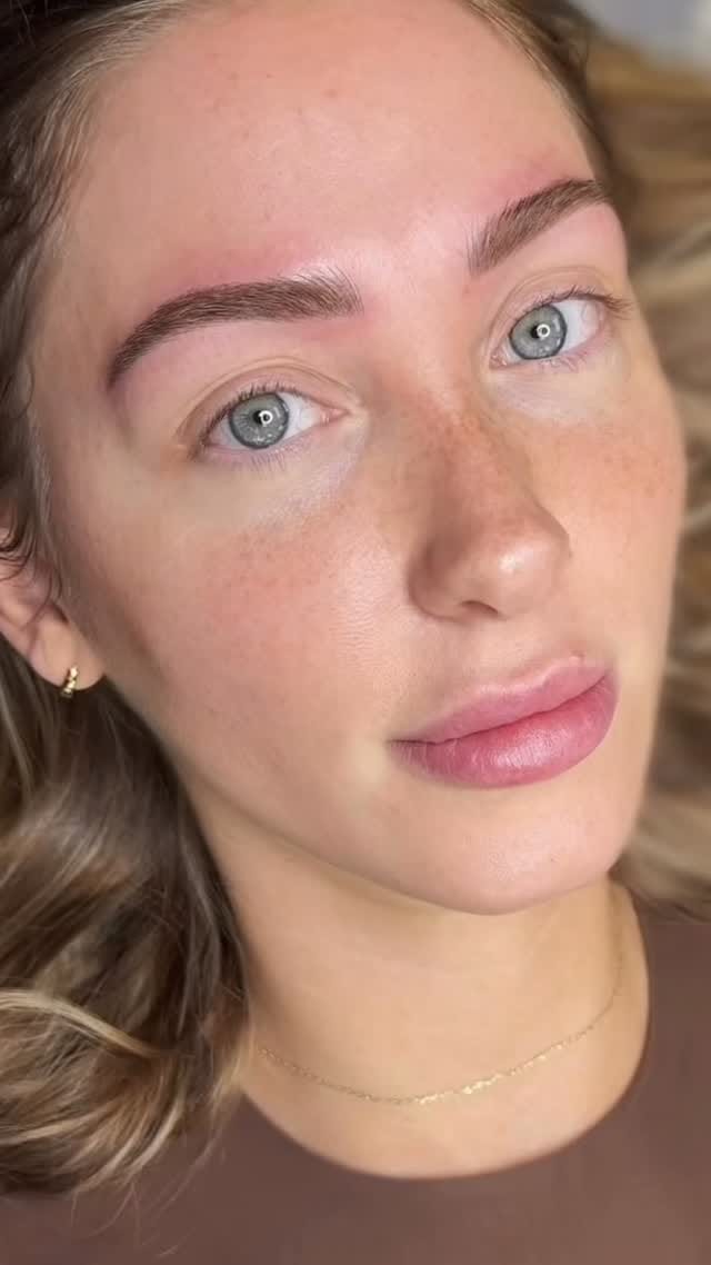 Post 7 by Kübra Çakmak | Kalıcı Makyaj Eğitmeni on Instagram (video)
