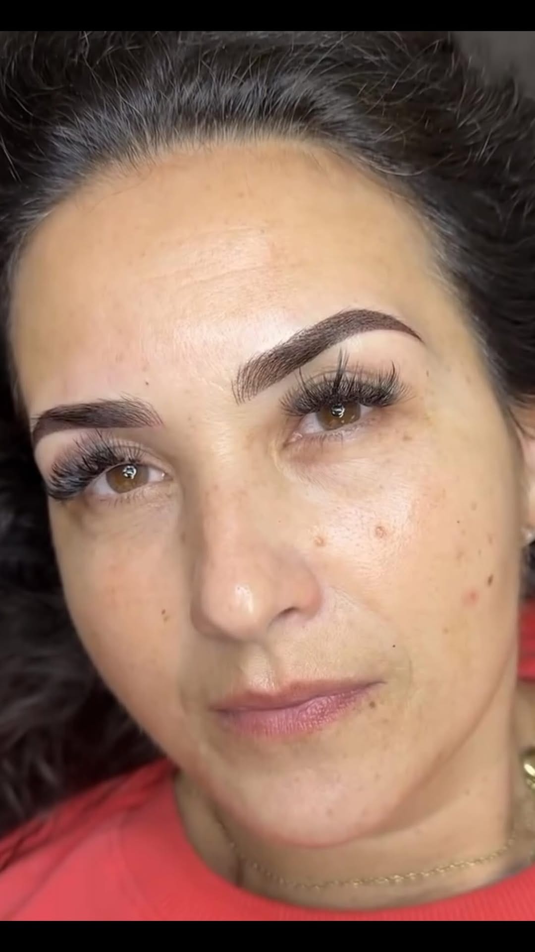 Post 6 by Kübra Çakmak | Kalıcı Makyaj Eğitmeni on Instagram (video)