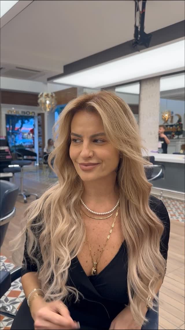 Post 2 by Cix Kuaför on Instagram (video)