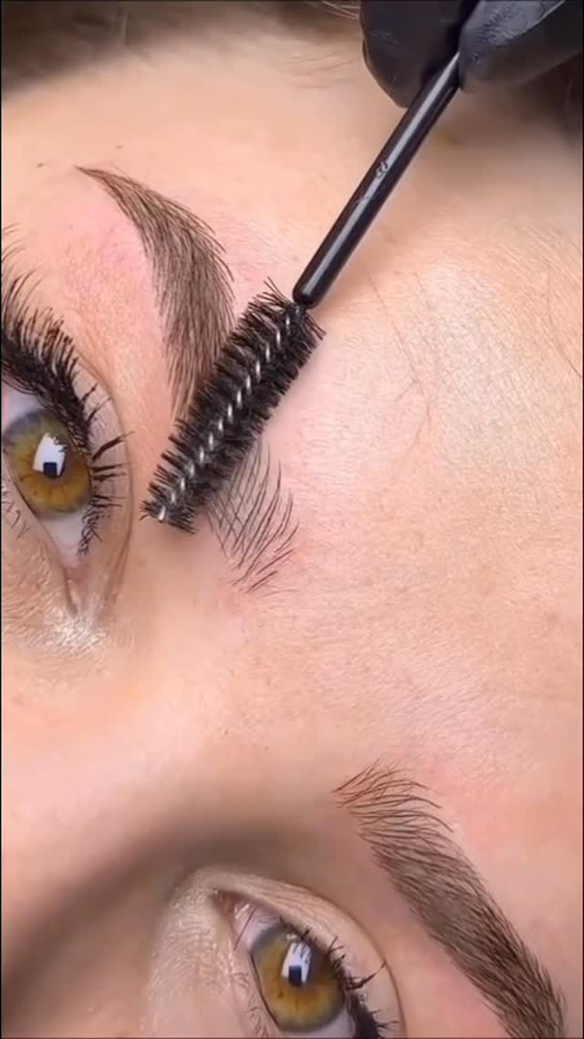 Post 2 by ZEYNEP DEMİR BEAUTY on Instagram (video)