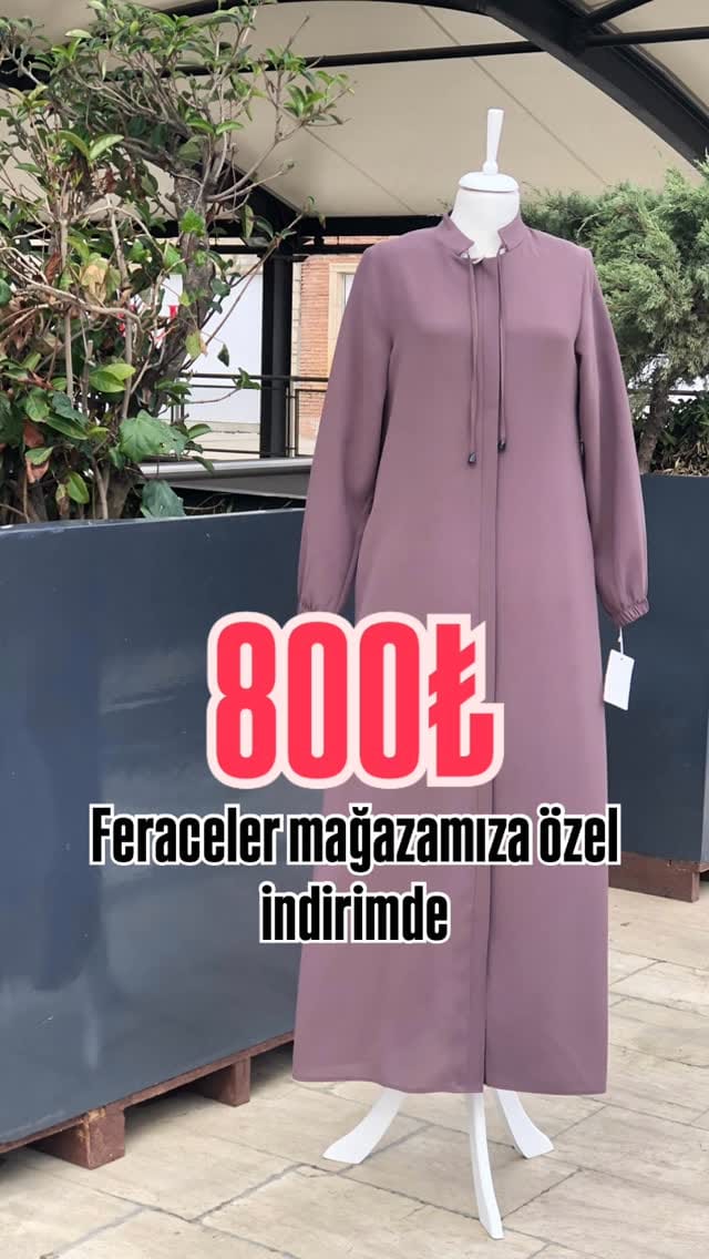 Post 6 by Tesettür Abiye Ferace on Instagram (video)