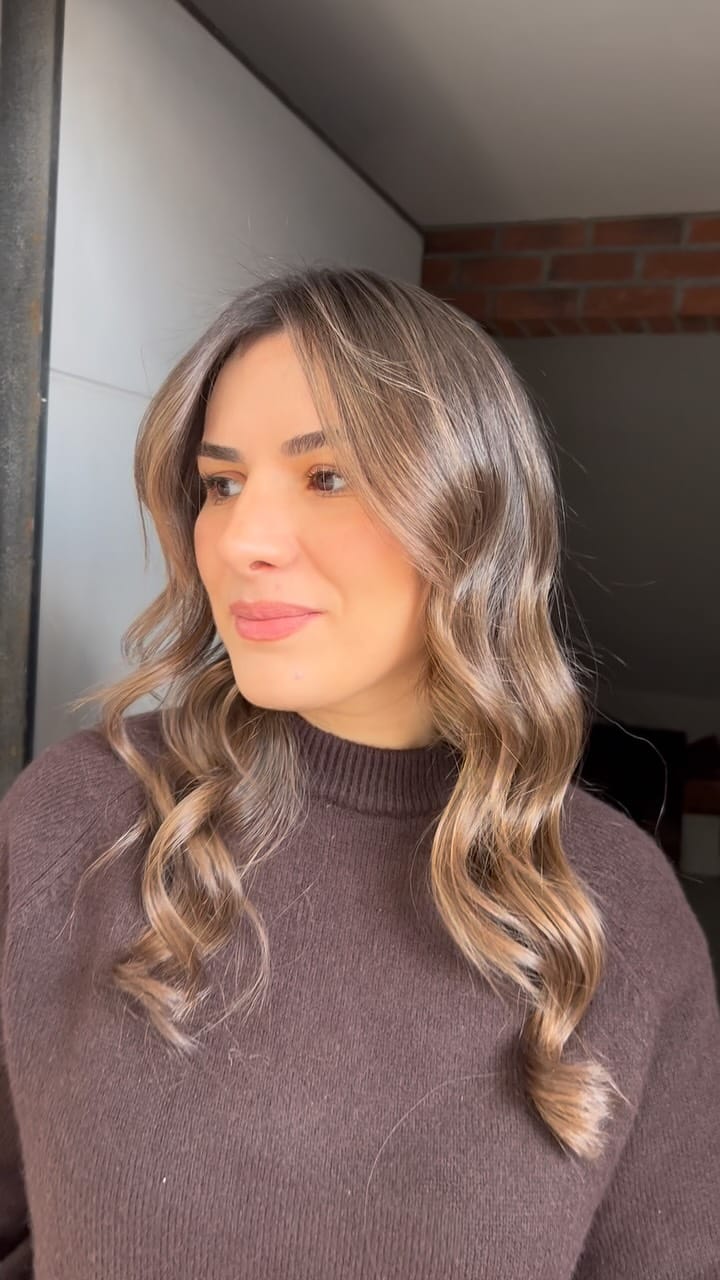 Post 4 by ÖMER AÇIK KUAFÖR 🇹🇷 on Instagram (video)