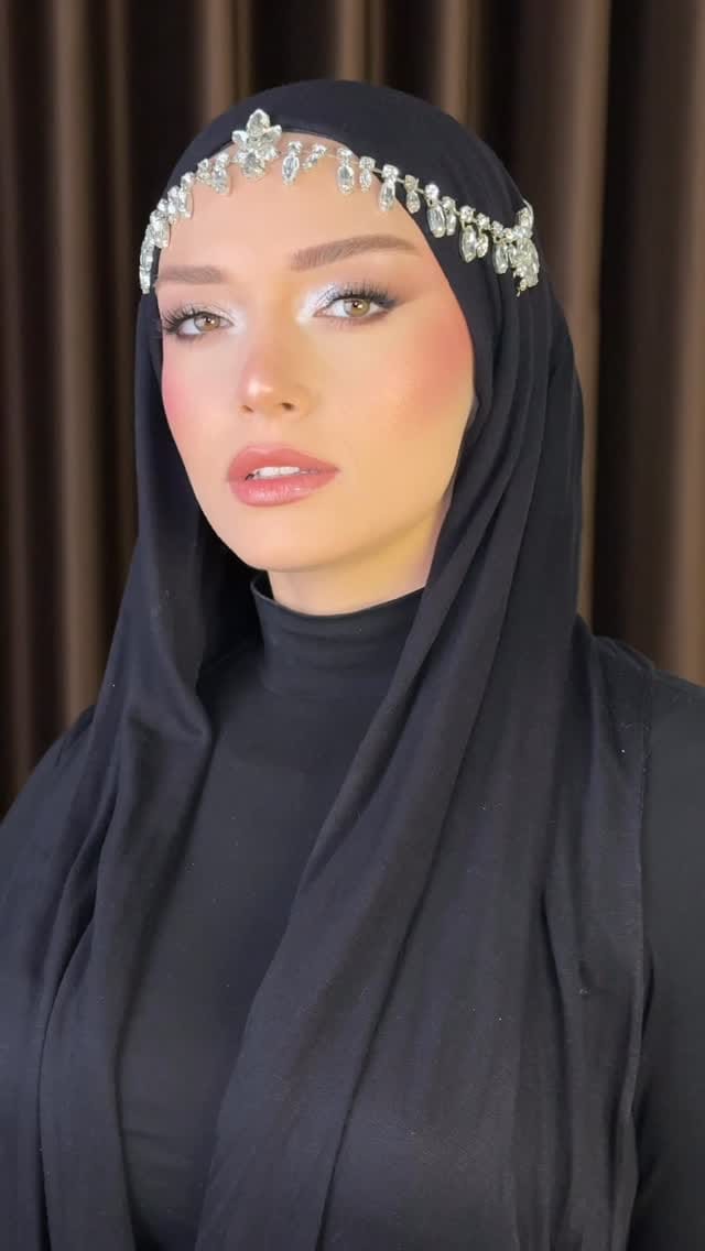 Post 1 by ZEN KUAFÖR on Instagram (video)