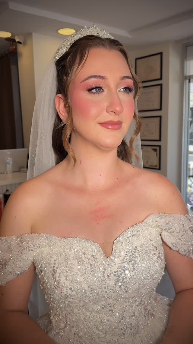 Post 5 by ZEN KUAFÖR on Instagram (video)
