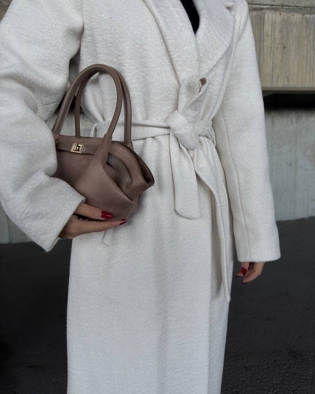 Post 3 by Kübra Baltacı Boutique on Instagram (image)