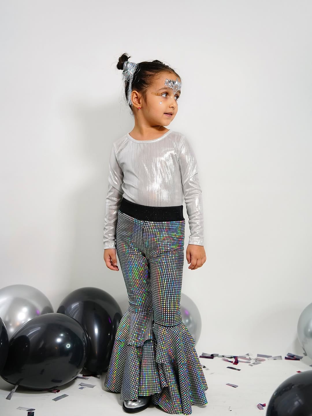 Post 2 by 1-12 Yaş Çocuk  Parti  Giyim & Aksesuar on Instagram (carousel)