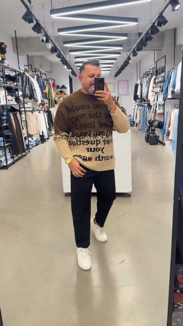 Post 5 by 👑 RZG MODA 👑 on Instagram (video)