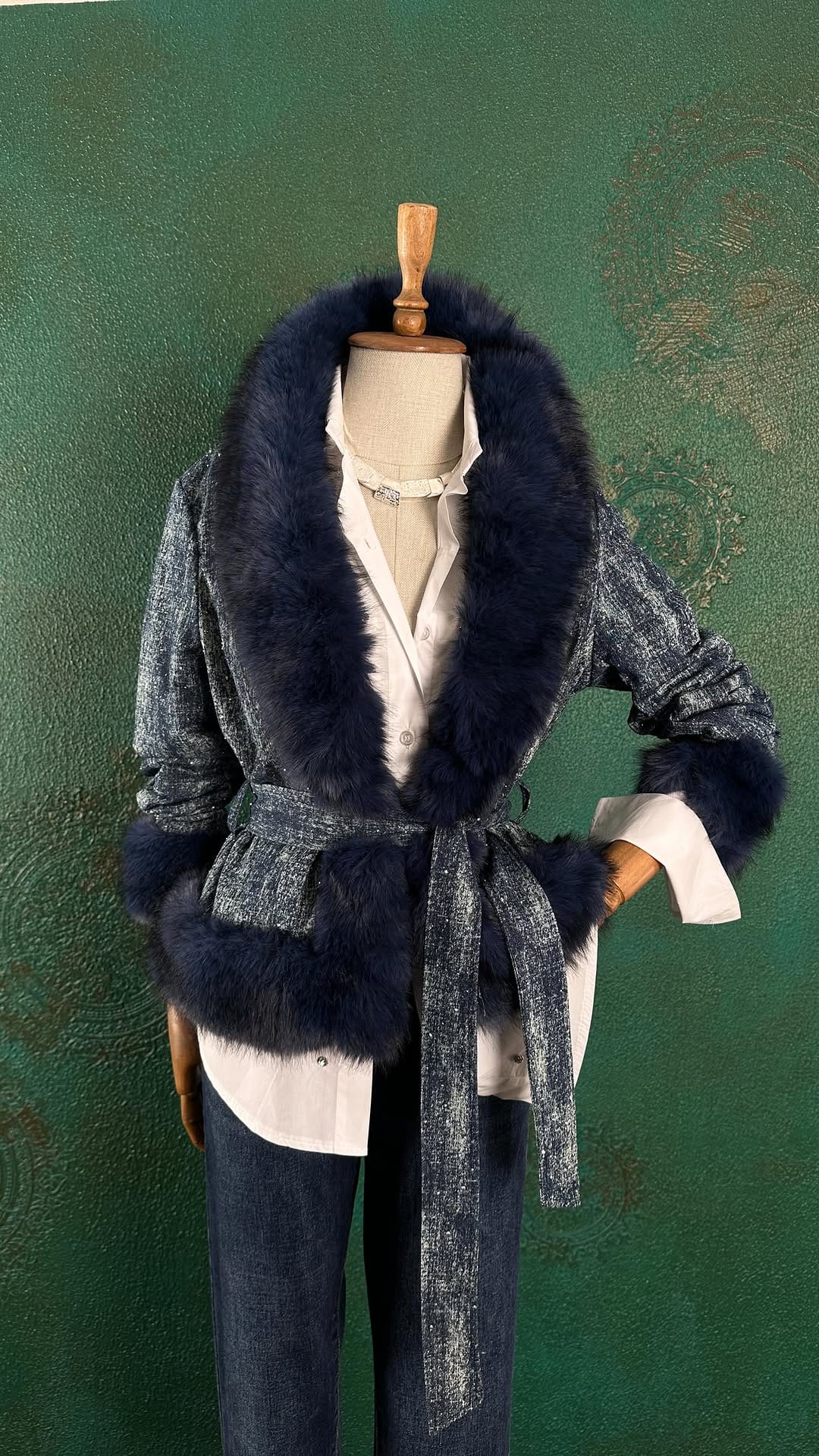 Post 6 by Eliz Butik on Instagram (video)