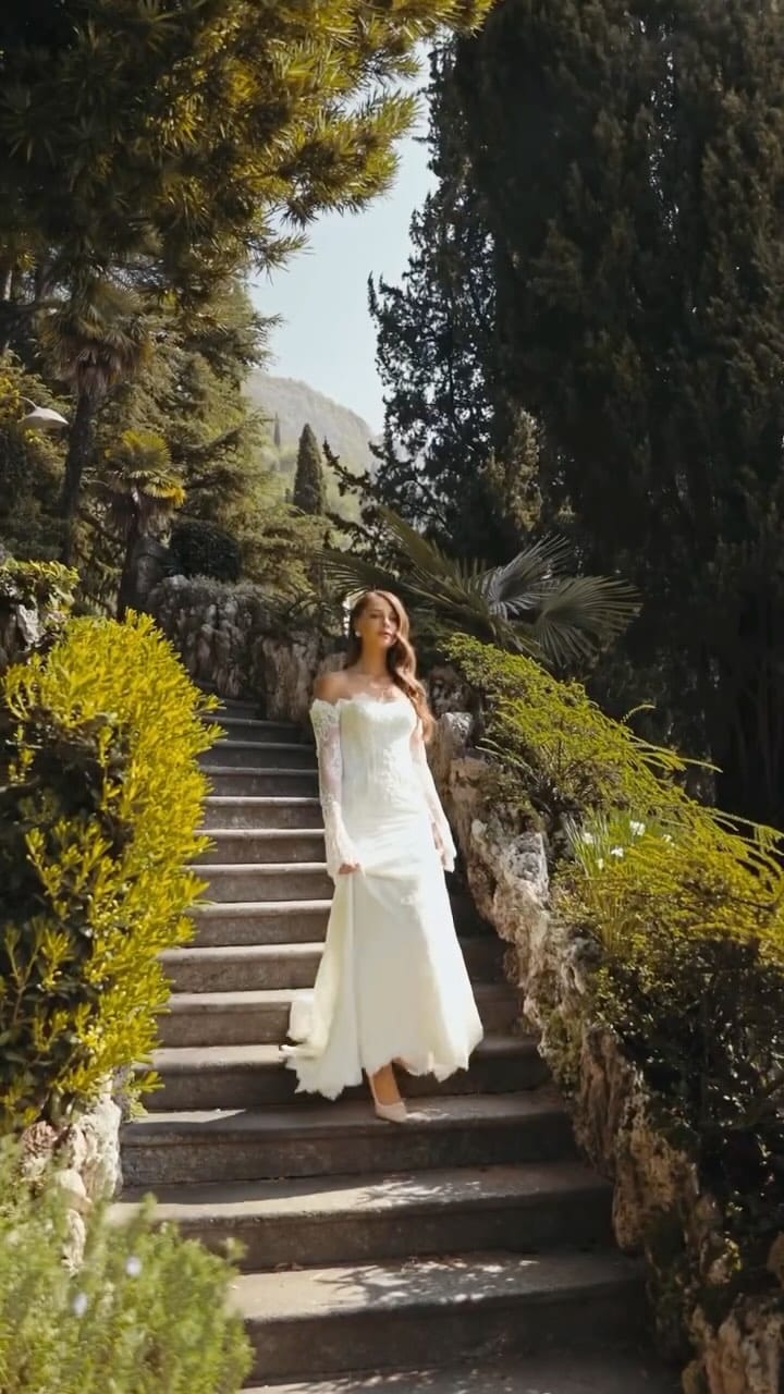 Post 9 by Gelin Ayakkabisi, Ayakkabi on Instagram (video)