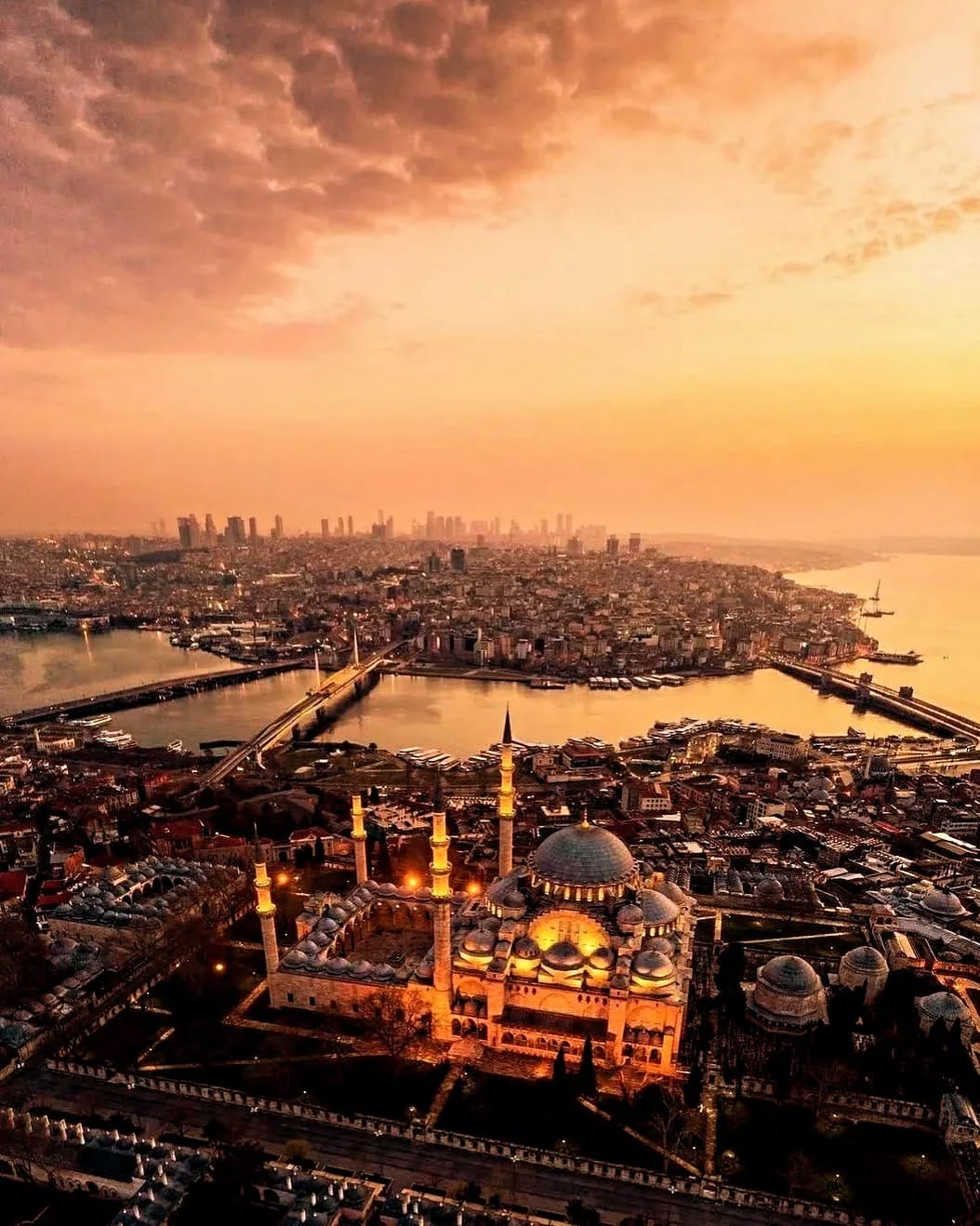 Post 4 by Ömer Altun on Instagram (carousel)