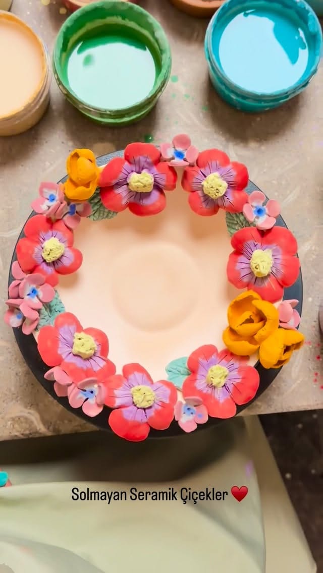 Post 3 by Pitane on Instagram (video)