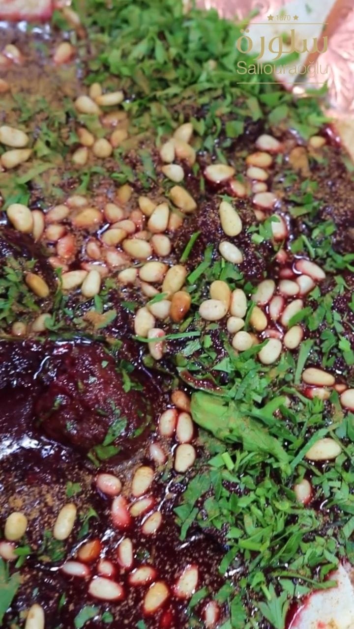 Post 4 by Salloura Oglu on Instagram (video)