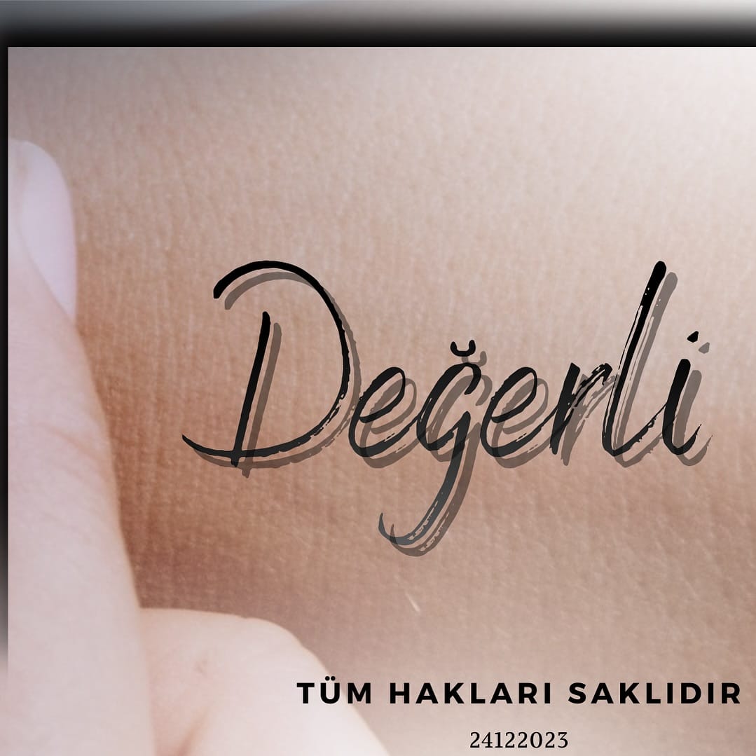 Post 10 by Seda Karak on Instagram (image)